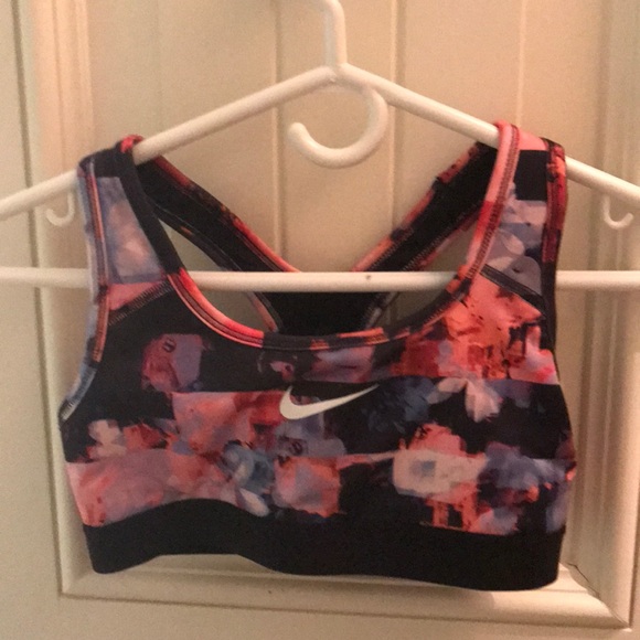 Nike Pro Girl Sports Bra and Leggings Matching Set - Picture 4 of 5